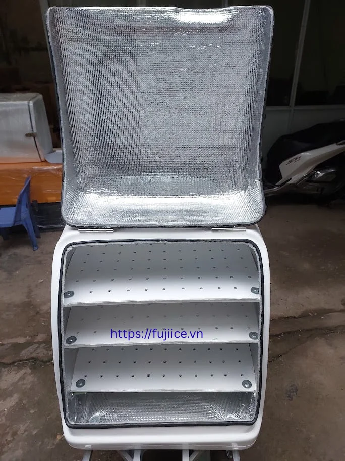 Thùng Giao Hàng Giữ Nhiệt: Top 6 Mẫu Bền Đẹp & Giải Pháp Giữ Lạnh Tối Ưu 6 thùng giữ nhiệt nhiều tầng